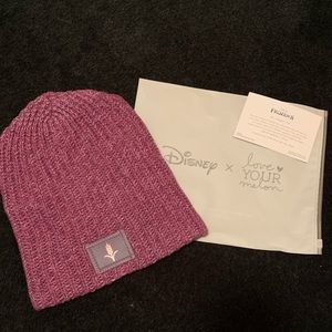 NWT Love Your Melon Frozen 2 Beanie